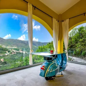 Vespa Appartamento Moneglia